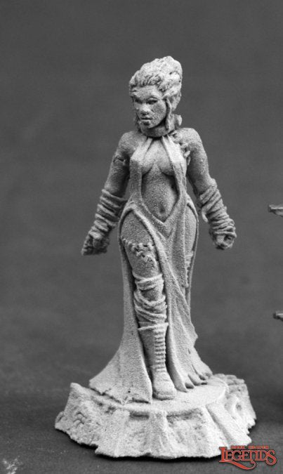 Reaper 03841: Graveflesh Servant (female), Dark Heaven Legends