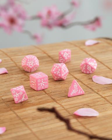 Q-Workshop Dice Set: Japanese - Sweet Spring Memory