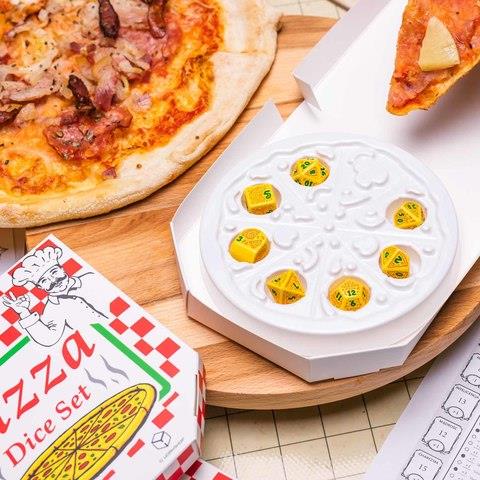 Q-Workshop Pizza Dice Set: Pepperoni