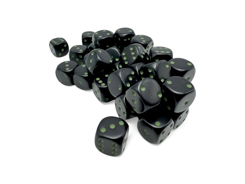 Chessex Opaque Würfelset – Schwarz mit grünen Augen (36x W6, 12 mm)