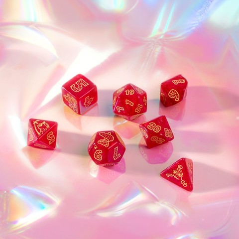 Q WORKSHOP Capybara Dice Set – Chillo with Gold Lettering (7-piece)