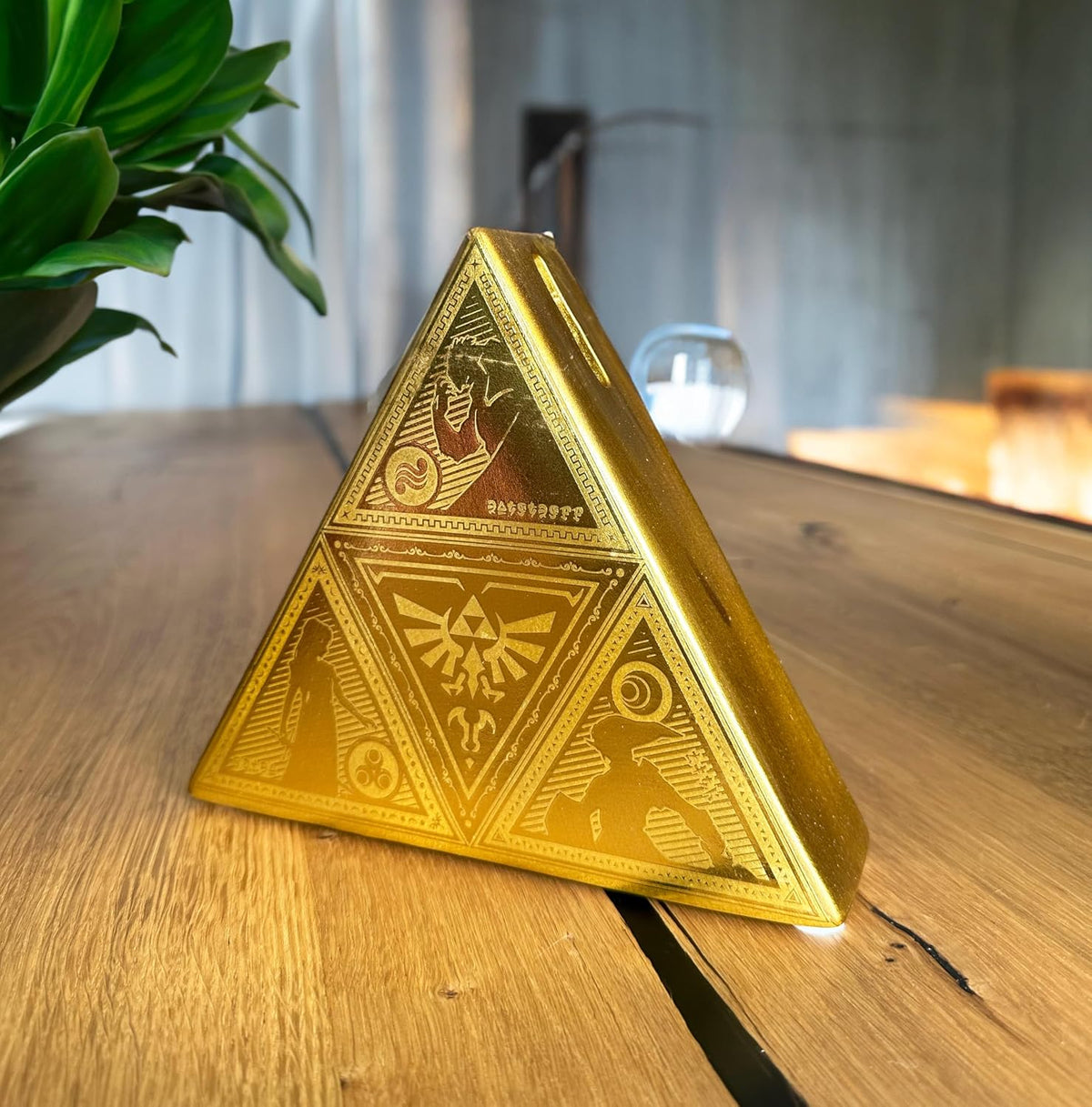 The Legend of Zelda Spardose (Triforce) 13 cm