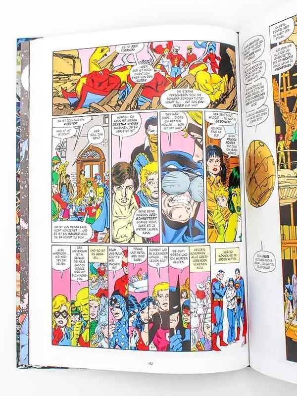Crisis on Infinite Earths (Deluxe Edition)