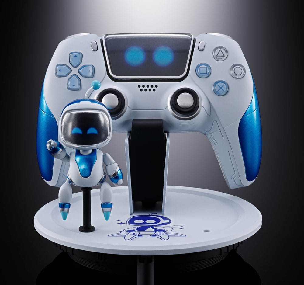Astro Bot Chogokin Action Figure Astro Bot & Dual Speeder