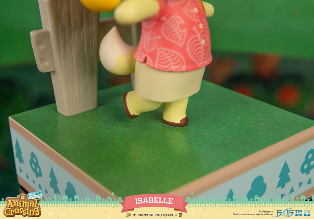 Animal Crossing: New Horizons PVC Statue Melinda 22 cm