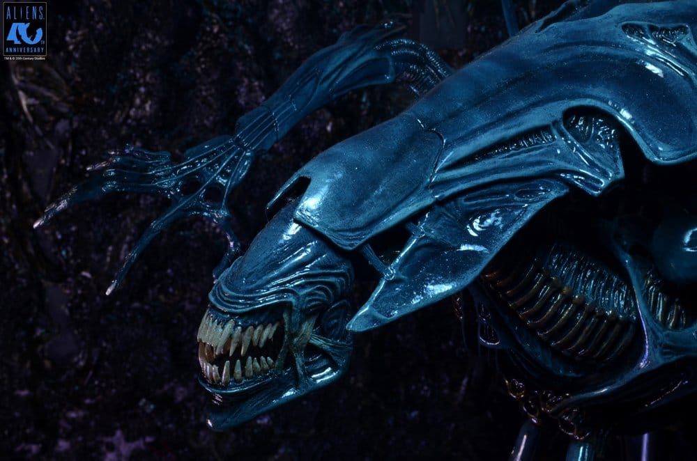 Aliens Ultra Deluxe Actionfigur Alien Queen 38 cm