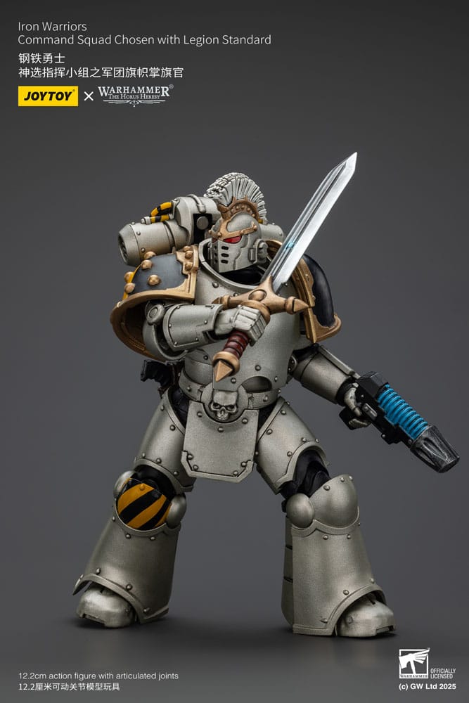 Warhammer The Horus Heresy Action Figure 1/18 lron Warriors Command Squad Chosen with Legion Standard 12 cm