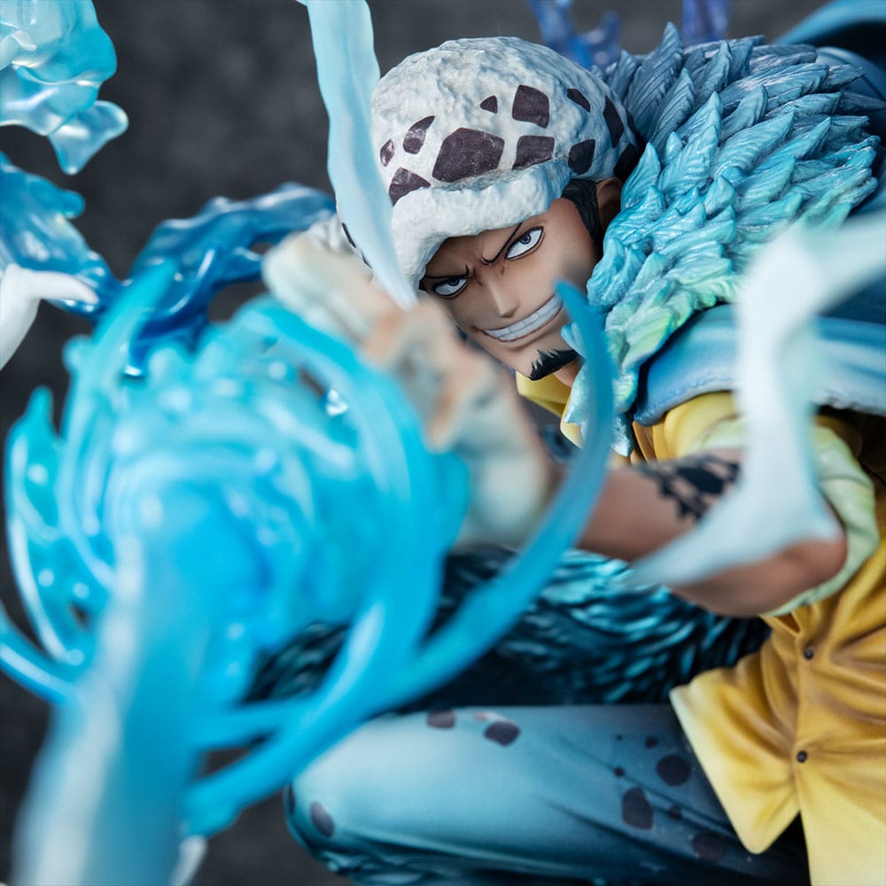 One Piece Portrait Of Pirates WA-MAXIMUM PVC Statue Trafalgar Law The Surgeon of Death Awaken Ver. 27 cm