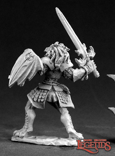 Reaper 03403: Na'Kaat, Female 1/2 Dragon, Dark Heaven Legends