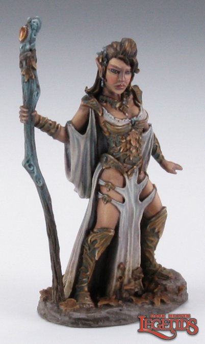 Reaper 03492: Autumn Bronzeleaf, Wizard, Dark Heaven Legends
