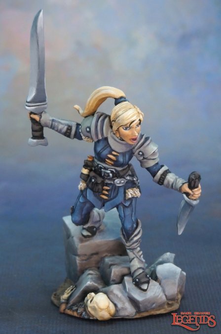 Reaper 03735: Lanelle, Female Rogue, Dark Heaven Legends