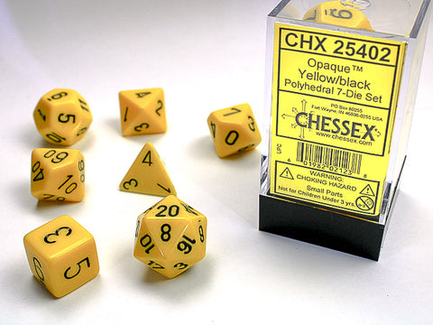 Chessex Opaque Würfelset – Gelb mit schwarzer Schrift (7-teilig)