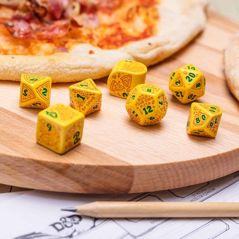 Q-Workshop Pizza Dice Set: Pepperoni