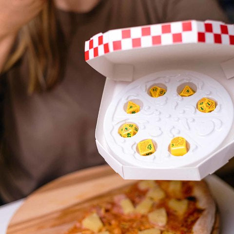 Q-Workshop Pizza Dice Set: Pepperoni