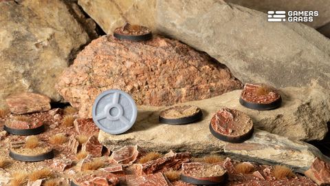 Badlands - Round 28 mm (8)