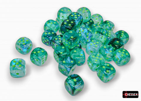 Chessex Borealis Dice Set – Kelp with Light Green Eyes (36x D6, 12 mm)