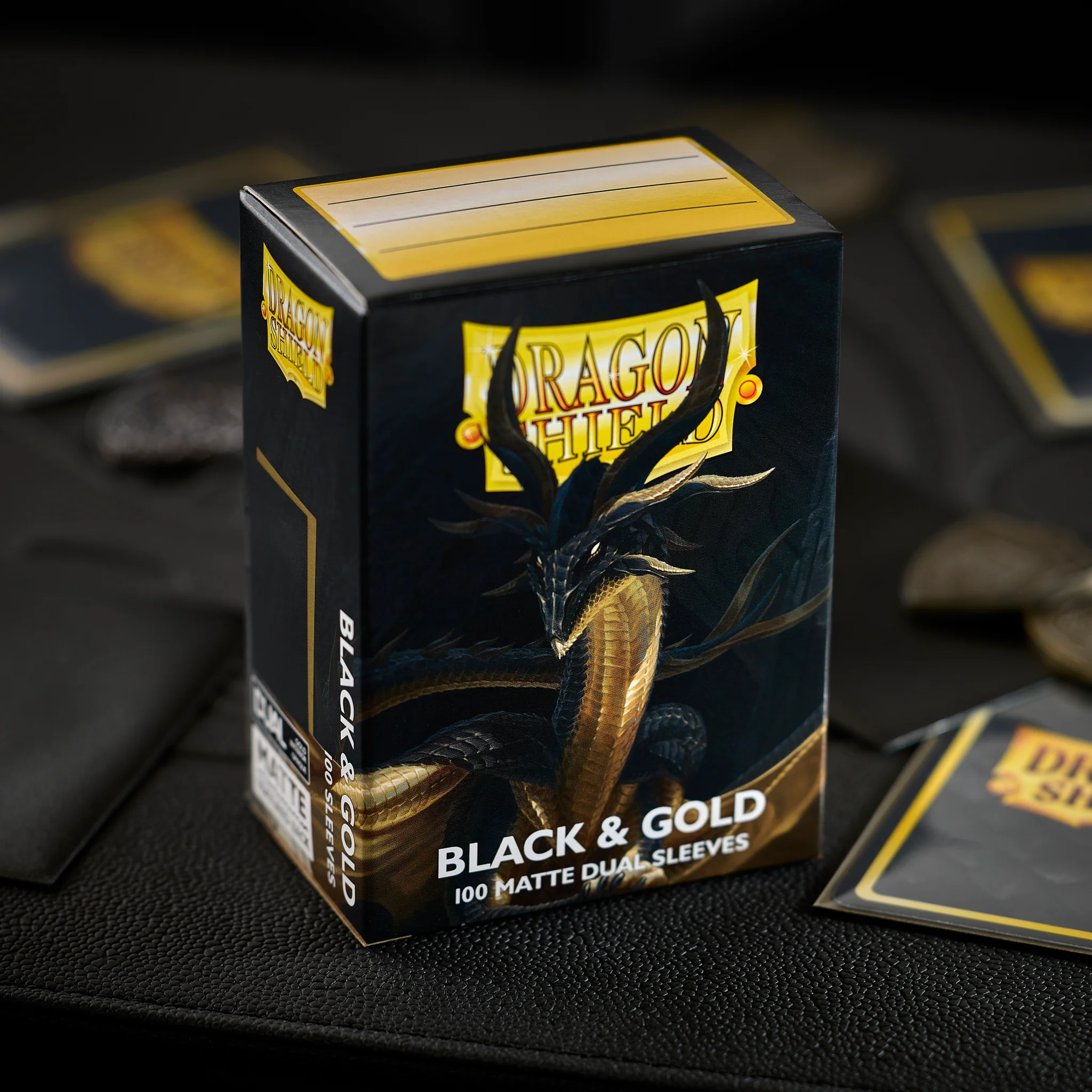 Dragon Shield Matte Dual Sleeves – Black/Gold (100)