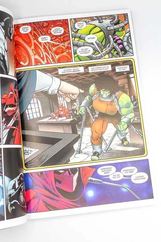 Avengers (2020) 09: World War She-Hulk