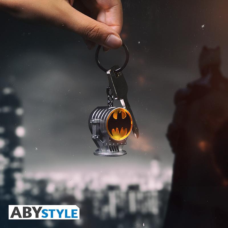 DC Comics 3D Premium Keychain "Bat-Signal"