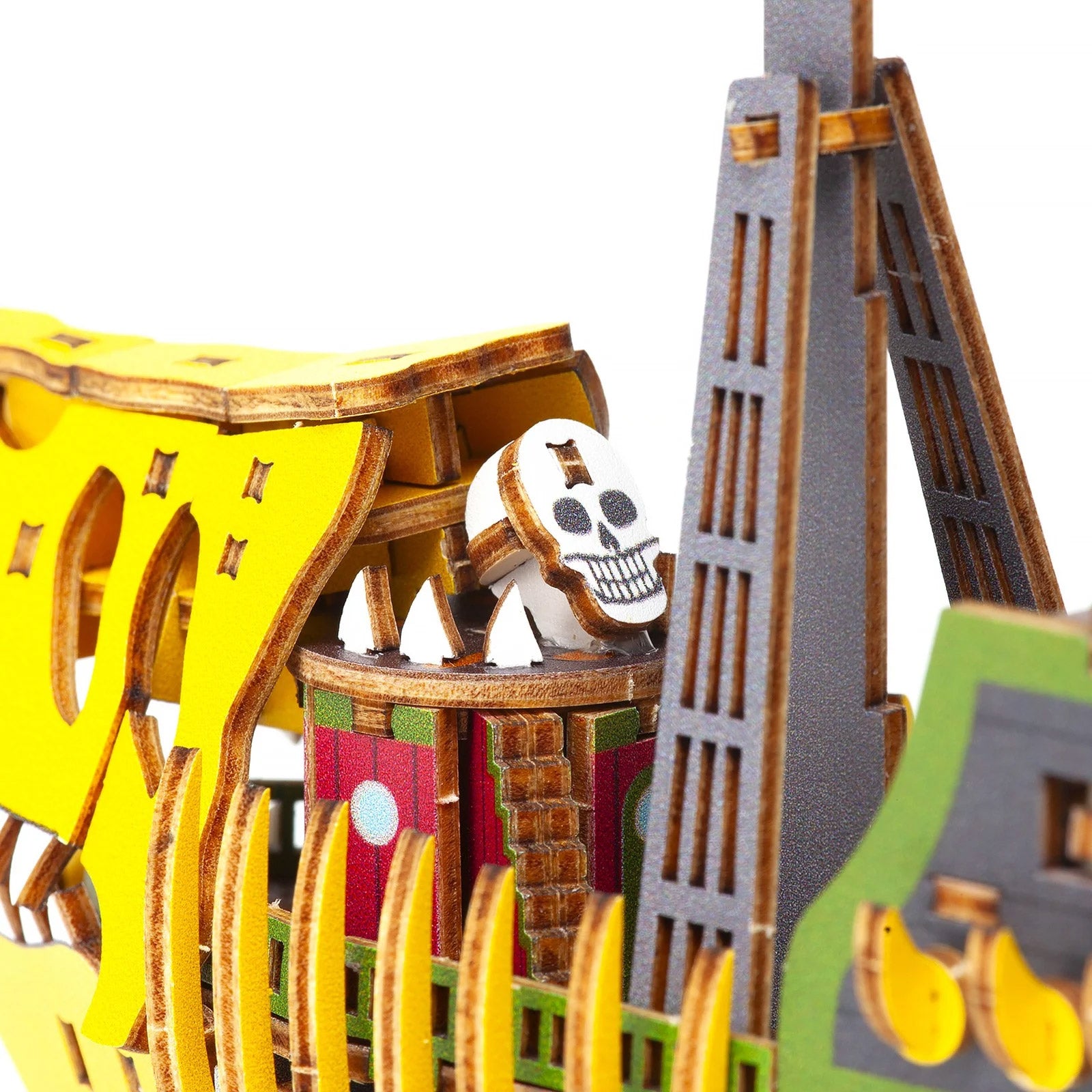 One Piece Wooden Model Kit Victoria Punk (12,5 x 7 x 13,5 cm)