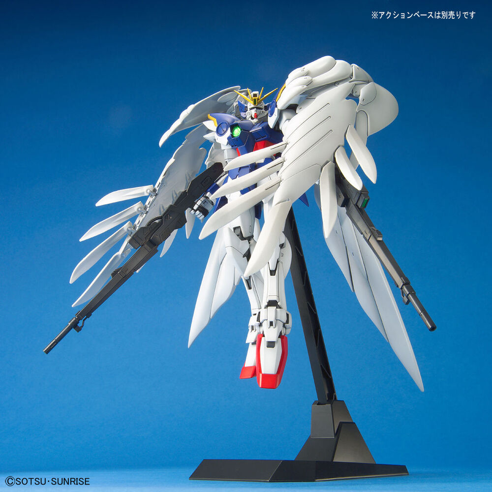 Model Kit MG 1/100 Wing Gundam Zero EW