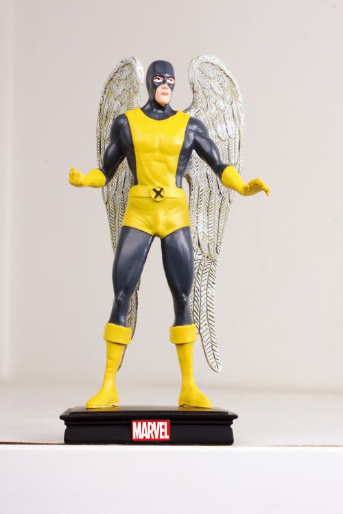 Marvel Universum Figuren-Kollektion 36: Angel (mit handbemalter Classic Marvel-Figur)