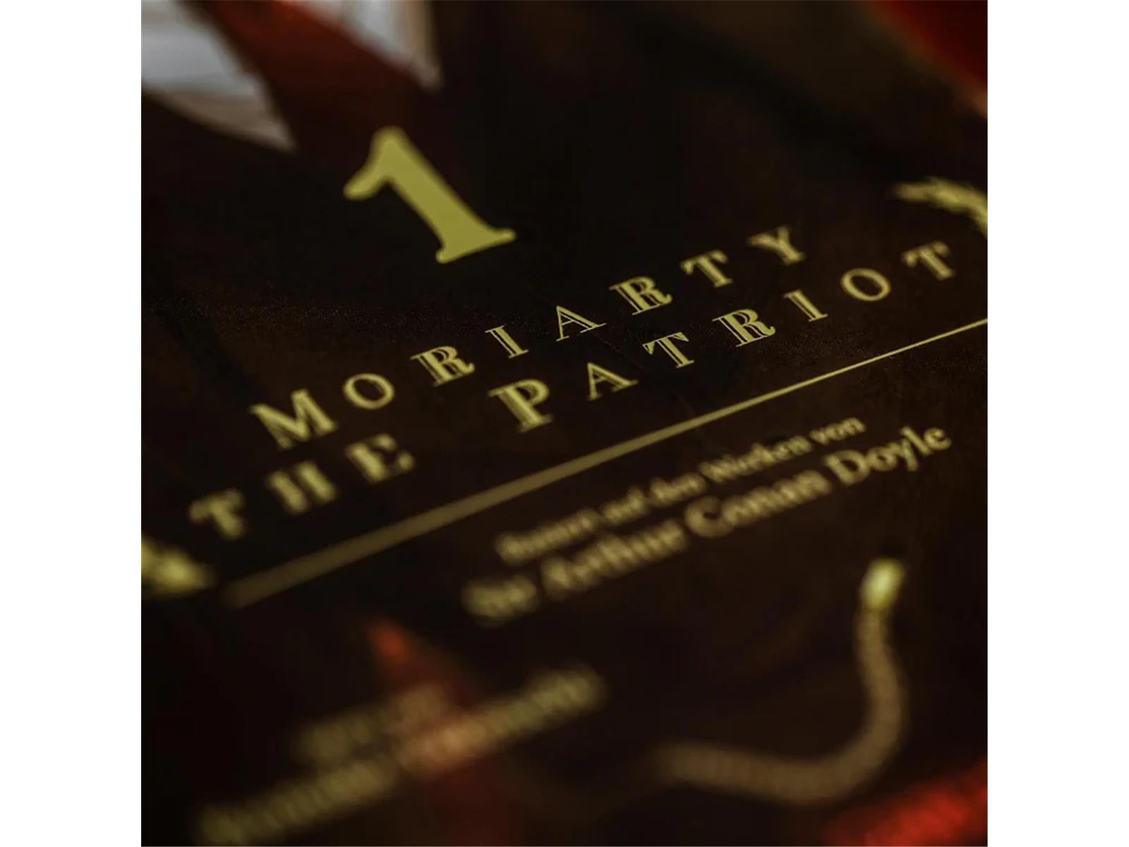 Moriarty the Patriot 01