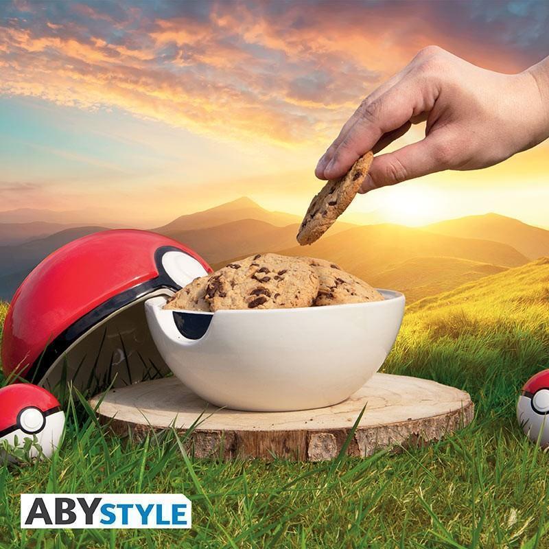 Pokémon Cookie Jar Pokéball