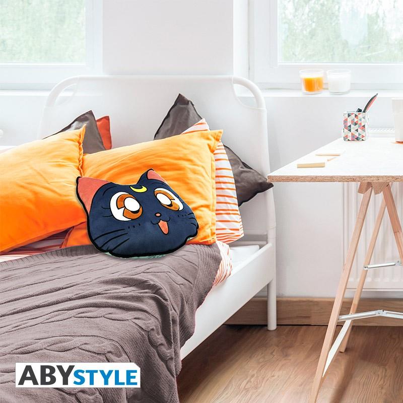 Sailor Moon Cushion Luna