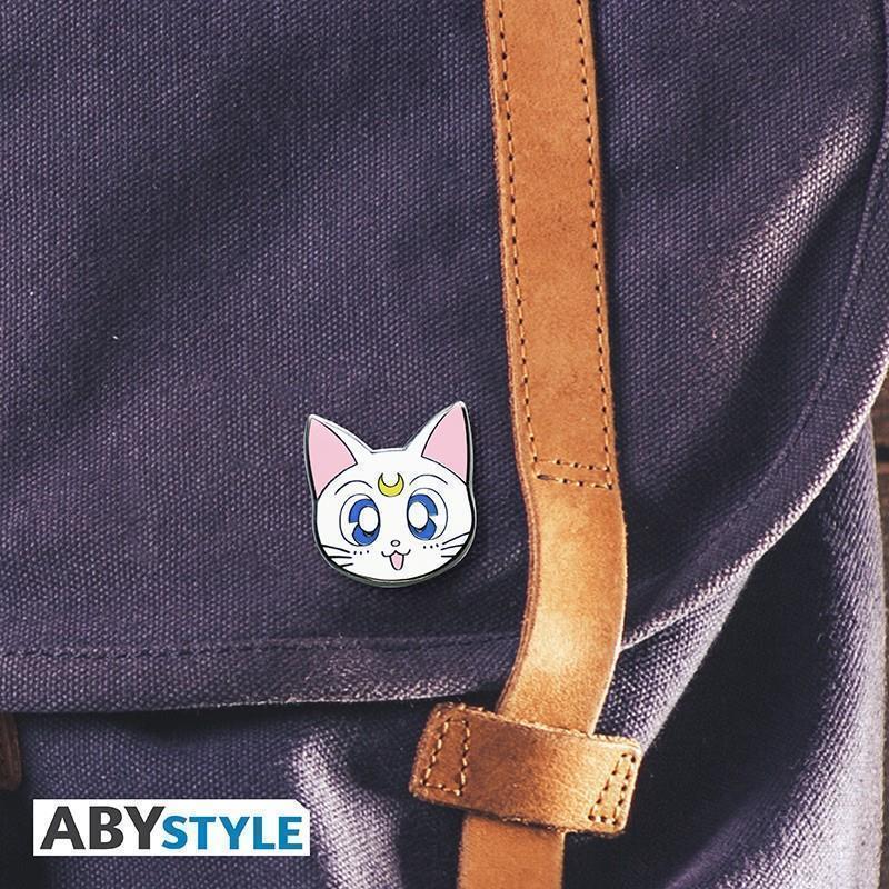 Sailor Moon Pin Artemis