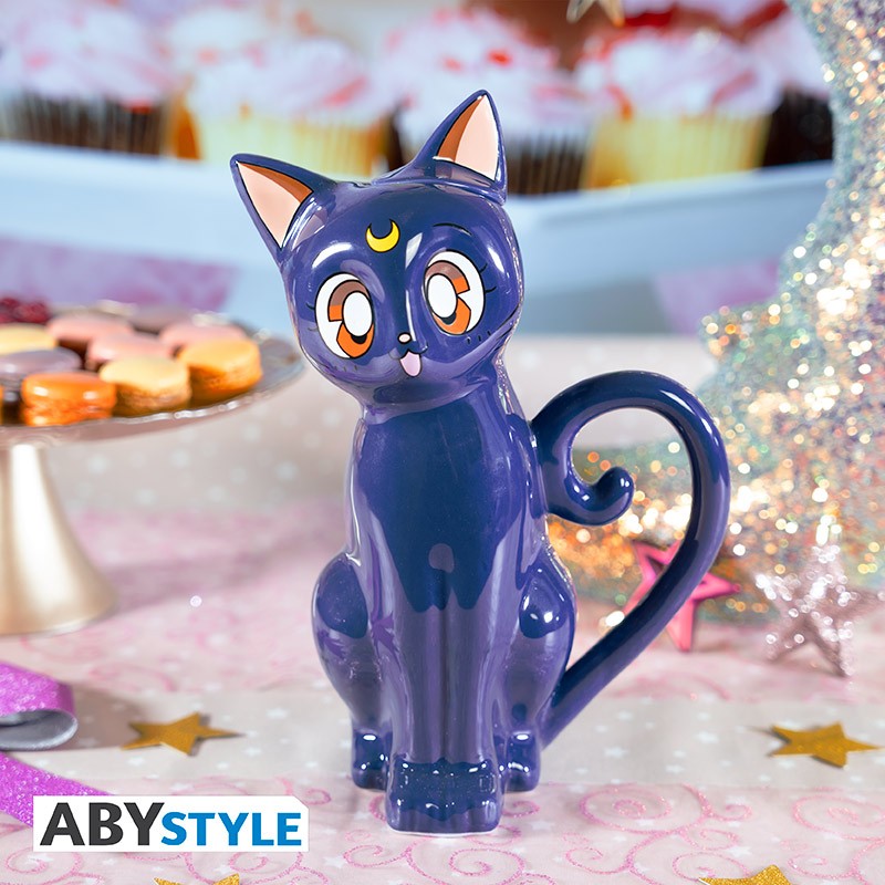 Sailor Moon Teapot "Luna"