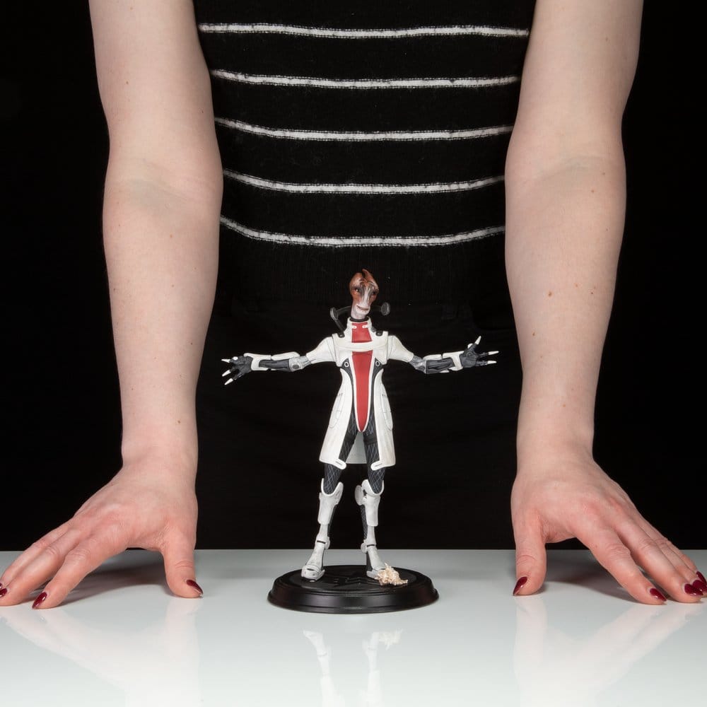 Mass Effect PVC Figur Mordin Solus 23 cm