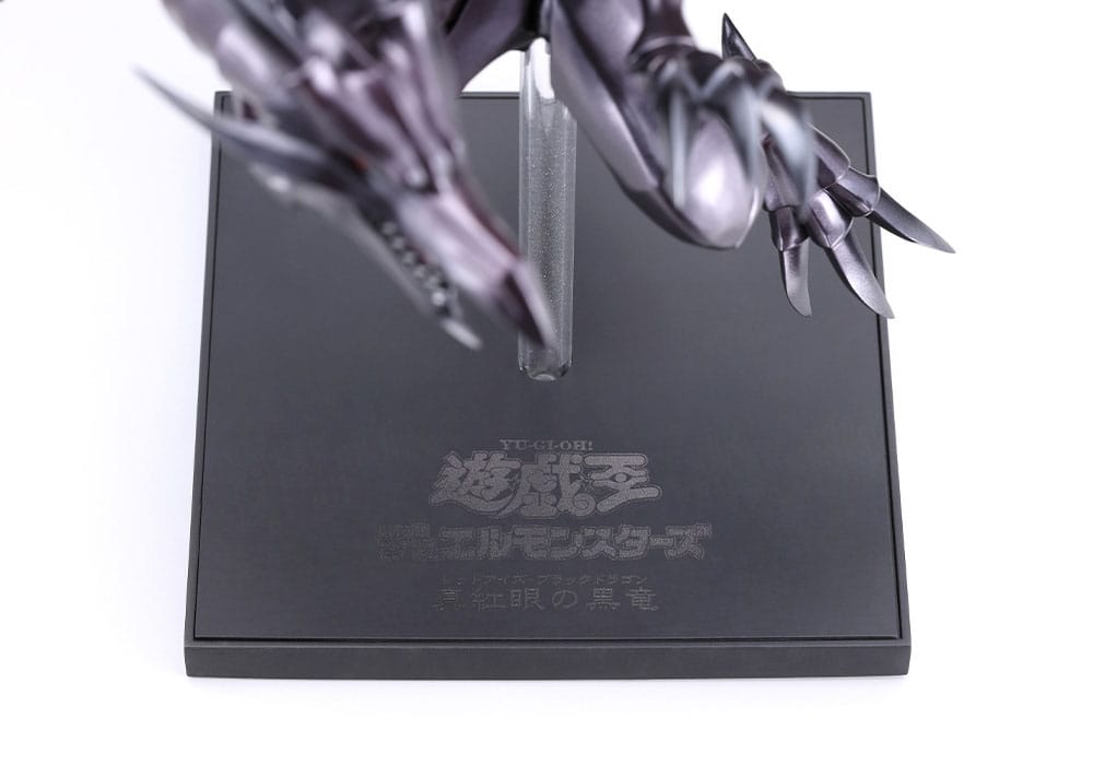 Yu-Gi-Oh! Oshi Works Statue: Red-Eyes Black Dragon, 24 cm