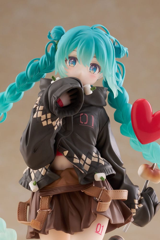 Hatsune Miku PVC Statue Fashion Outdoor Ver. 18 cm