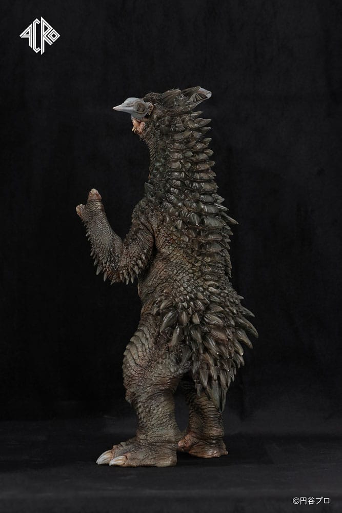 Ultraman Kaiju Remix Series Vinyl Figure Gyango 30 cm    