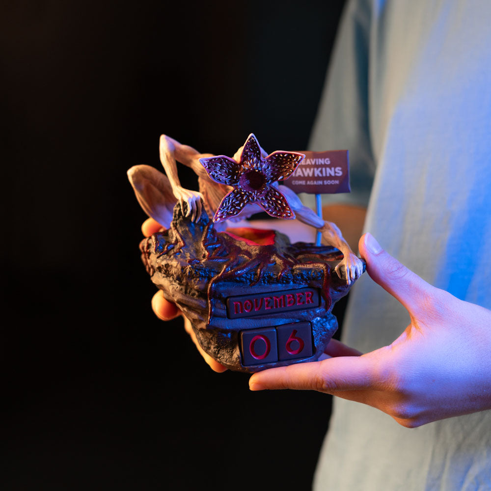 Stranger Things 3D perpetual Calendar 