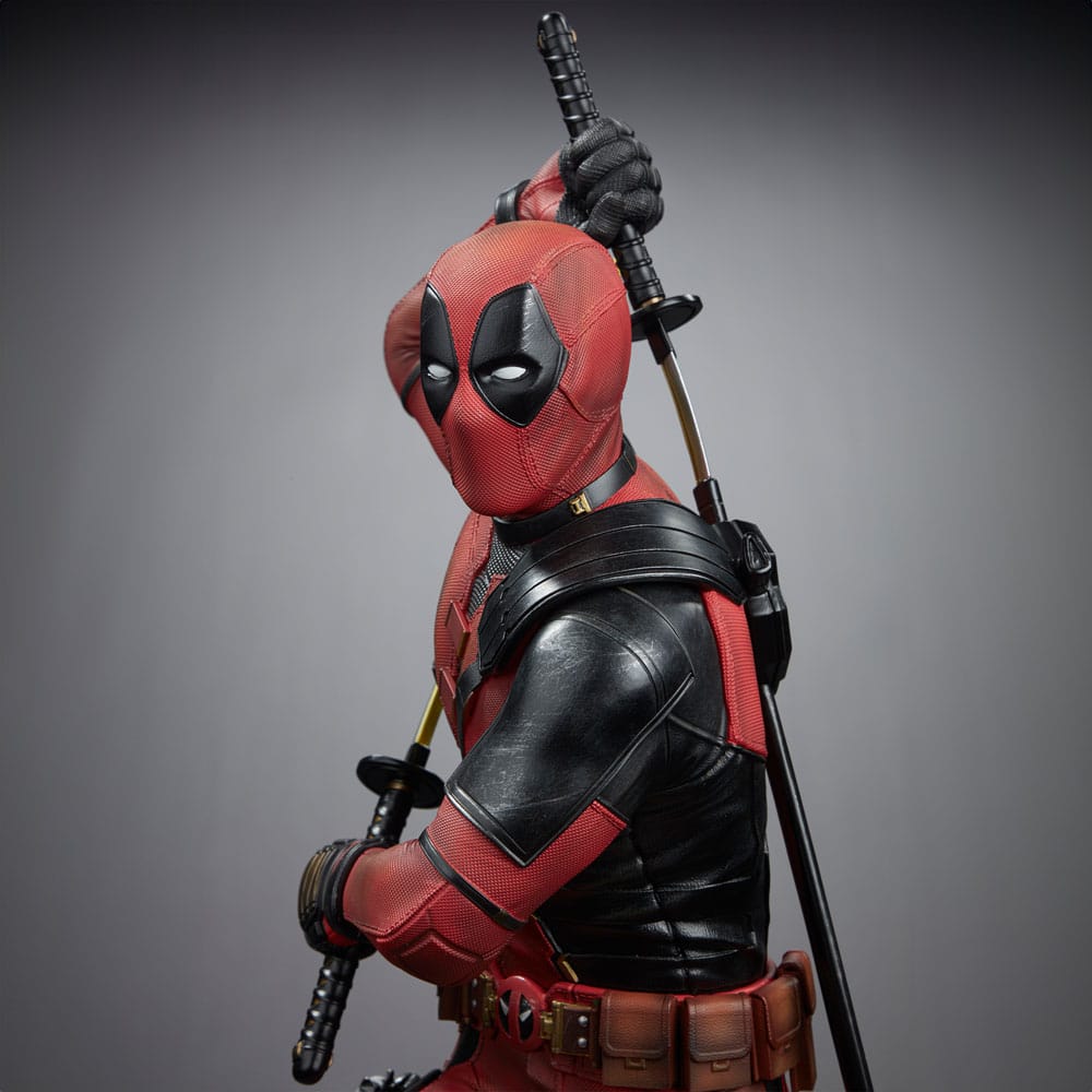 Deadpool 3 Legacy Replica Statue 1/4 Deadpool 58 cm 