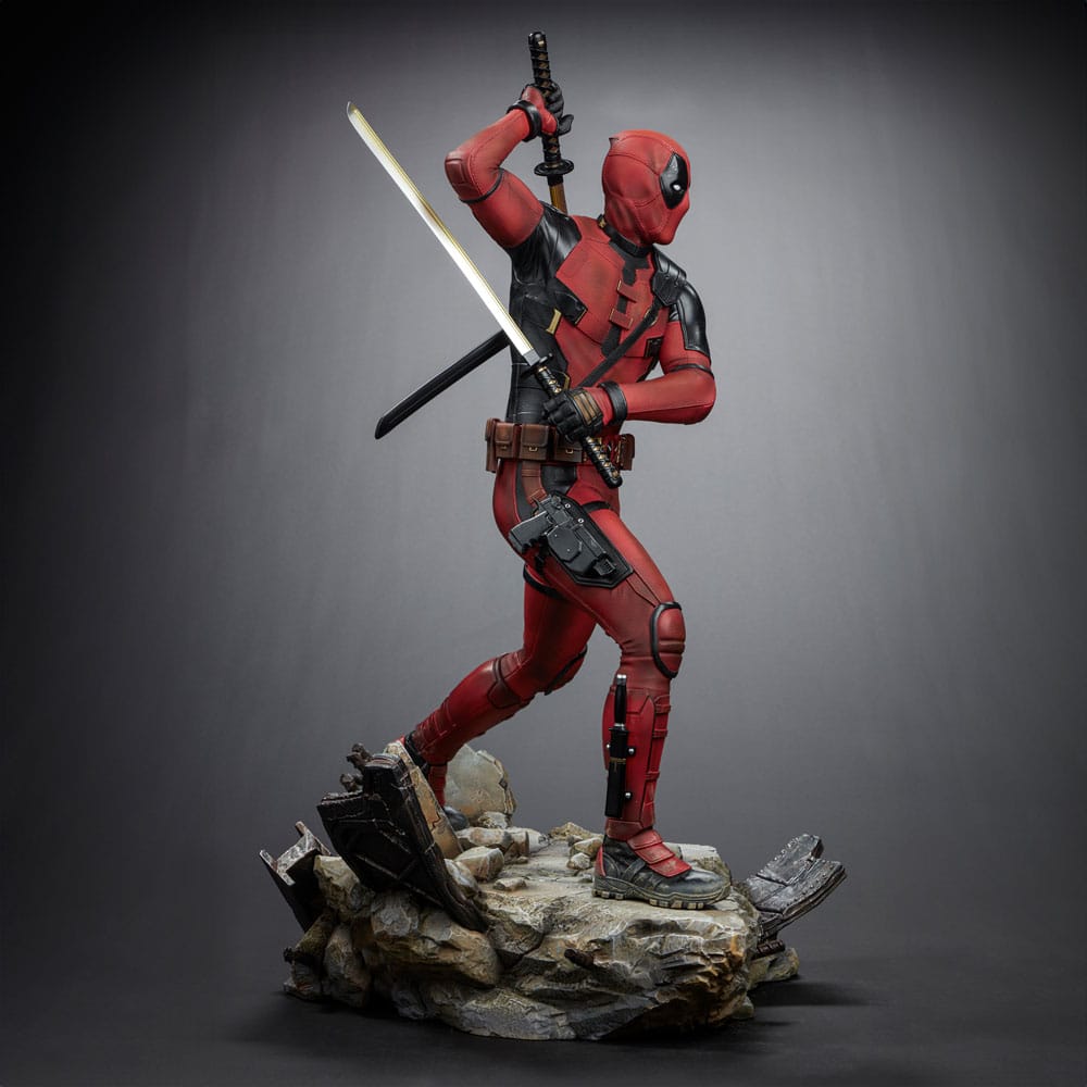 Deadpool 3 Legacy Replica Statue 1/4 Deadpool 58 cm 