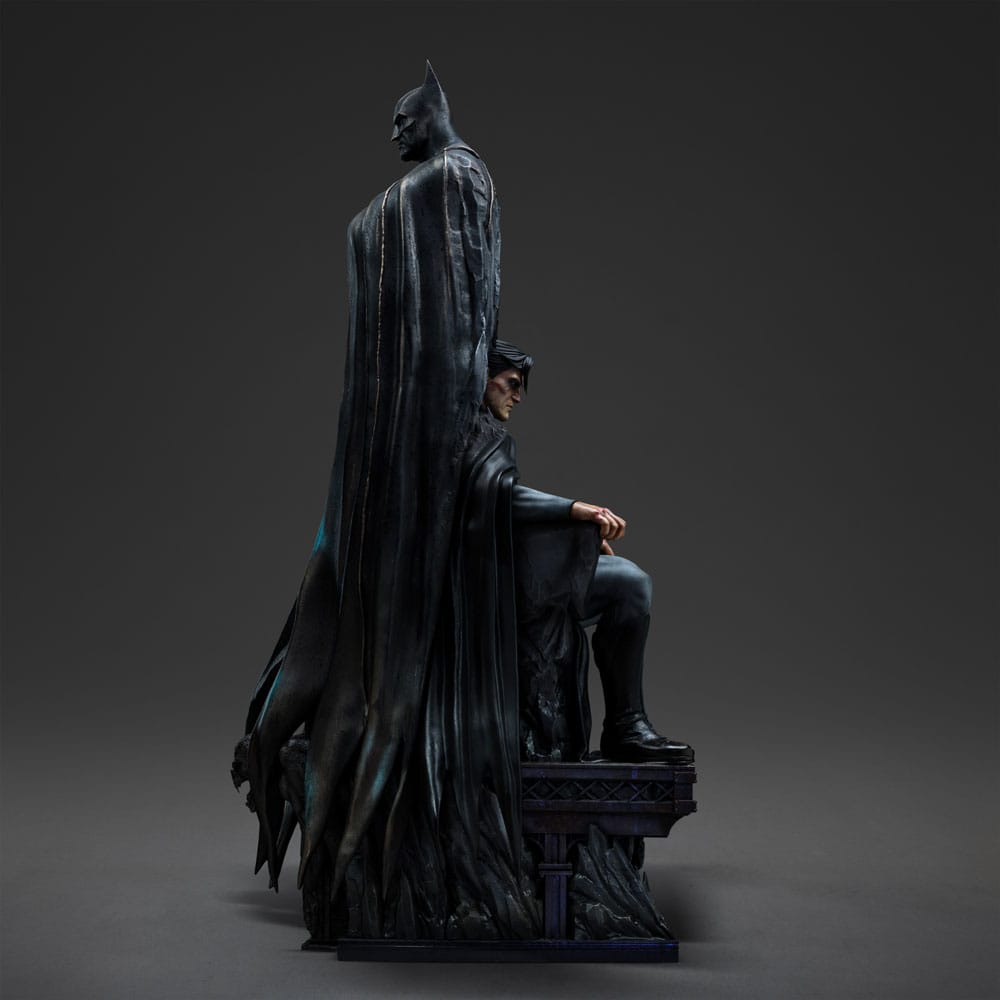 DC Comics Legacy Replica Statue 1/4 Batman and Bruce Wayne 79 cm 