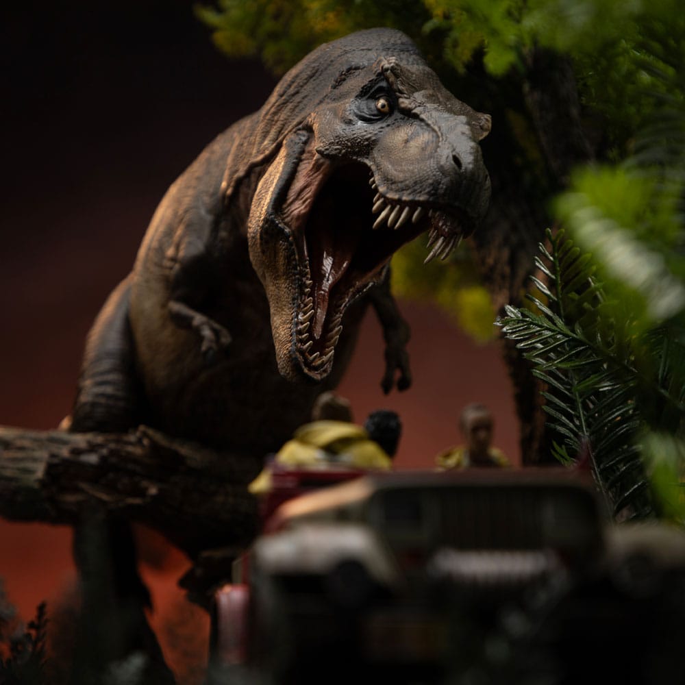Jurassic Park Demi Art Scale Statue 1/20 T-Rex Chase