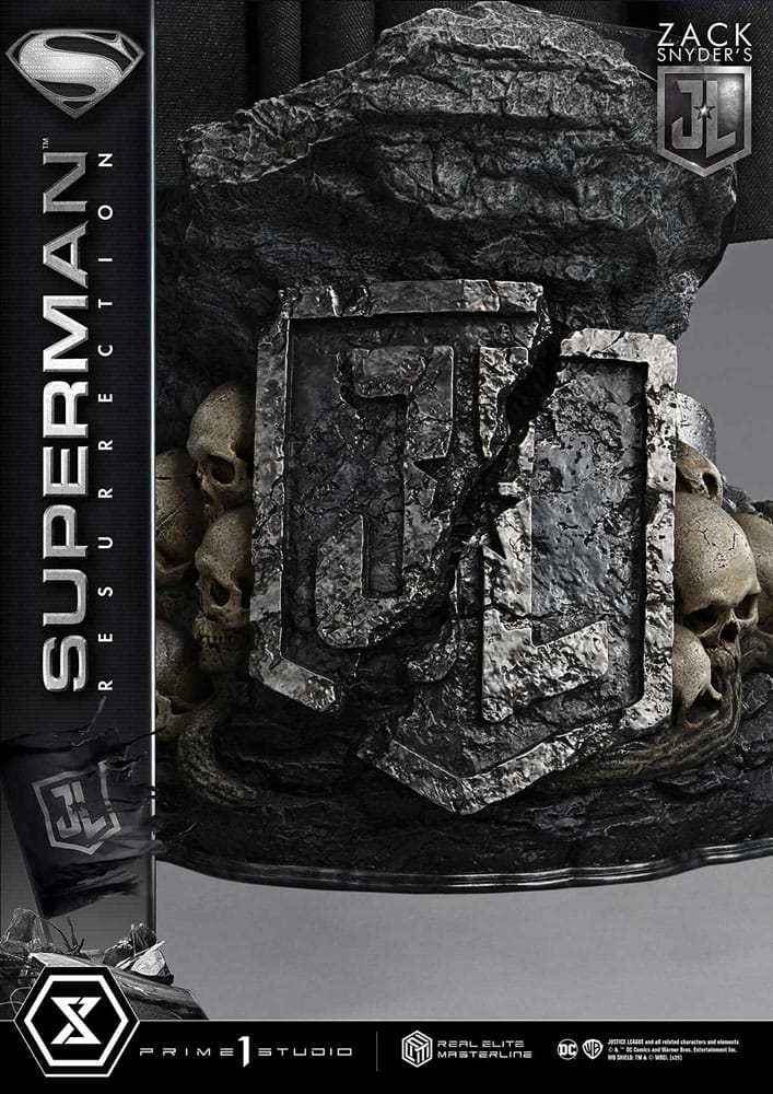 Zack Snyder's Justice League Real Elite Masterline Series Statue 1/3 Superman Resurrection Deluxe Ver. 95 cm               