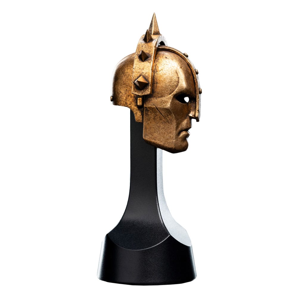 Warhammer 40,000 Replik 1/4 Stormcast Eternal Liberator Helm 16 cm