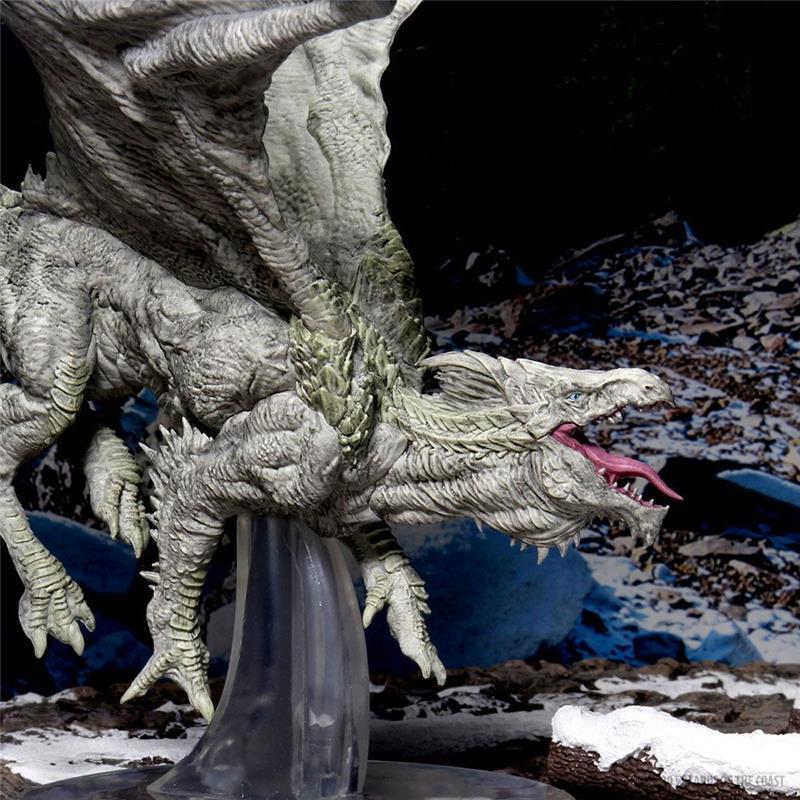 D&D Icons of the Realms Premium Miniature pre-painted Adult White Dragon