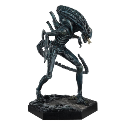 The Alien & Predator Figurine Collection Xenomorph...